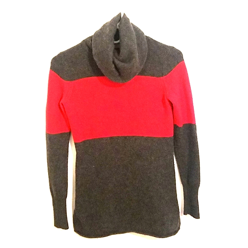 Athleta cashmere turtleneck sweater.